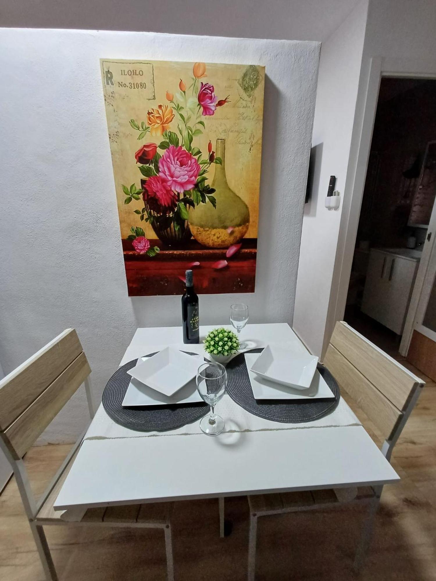 Alicante Postiguet Studios Екстериор снимка