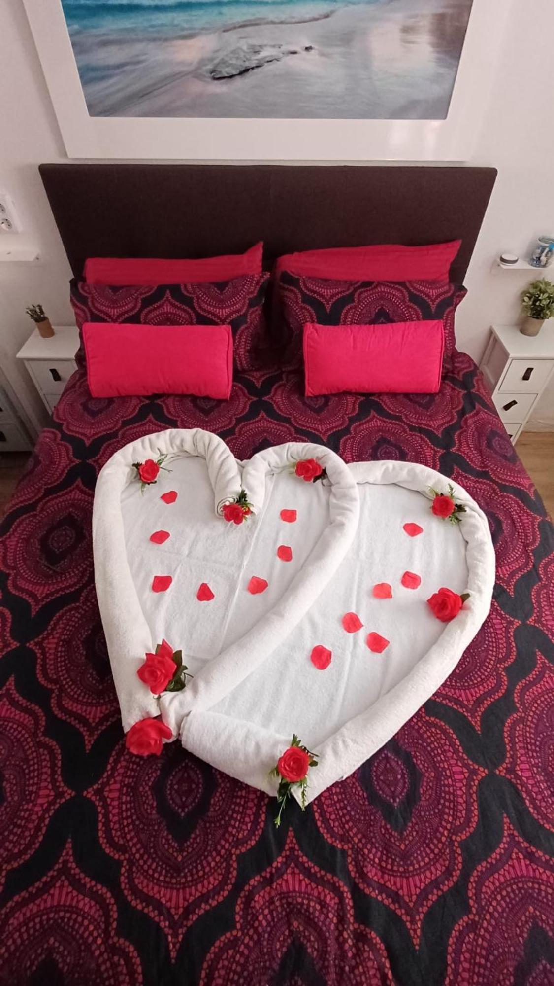 Alicante Postiguet Studios Екстериор снимка