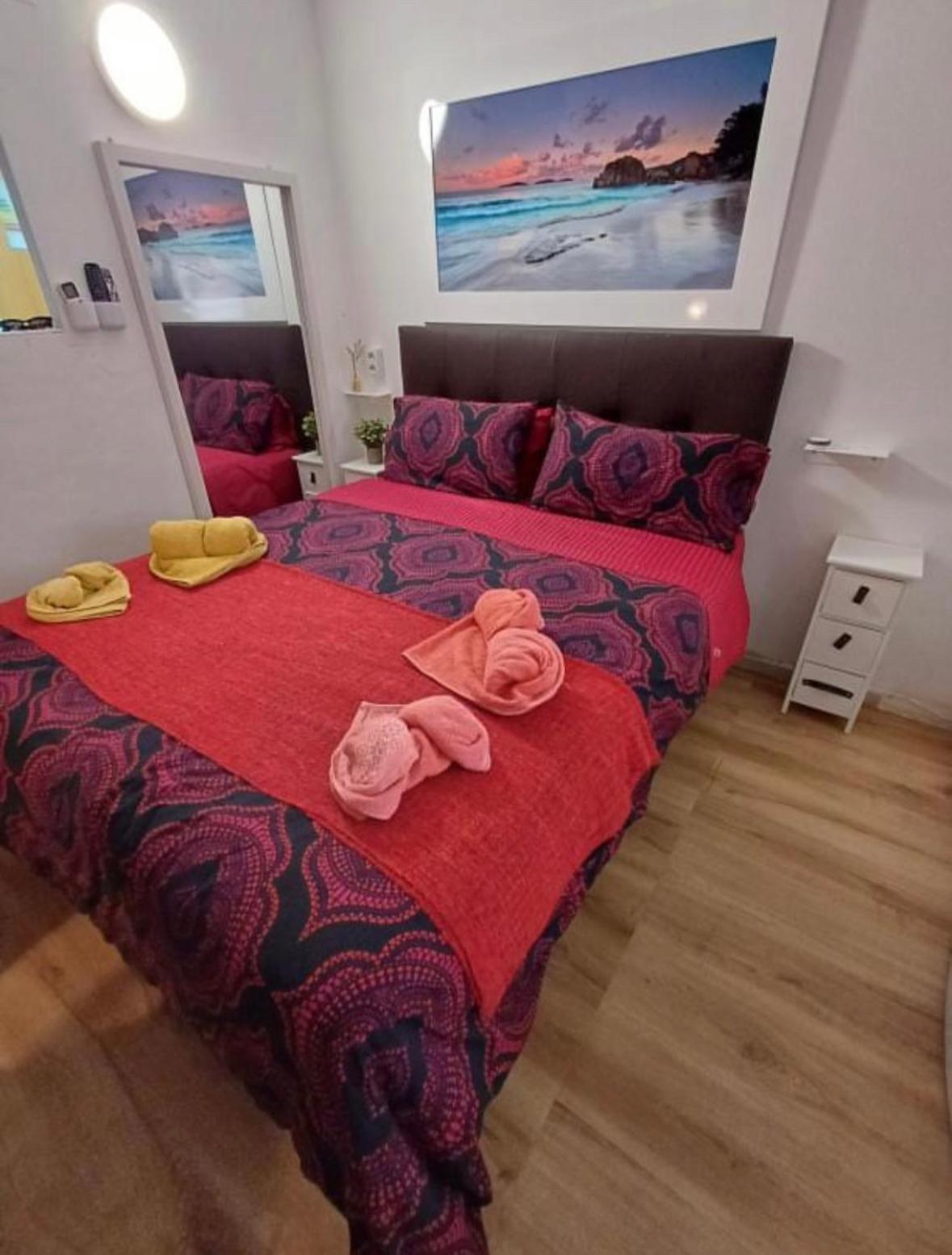 Alicante Postiguet Studios Екстериор снимка